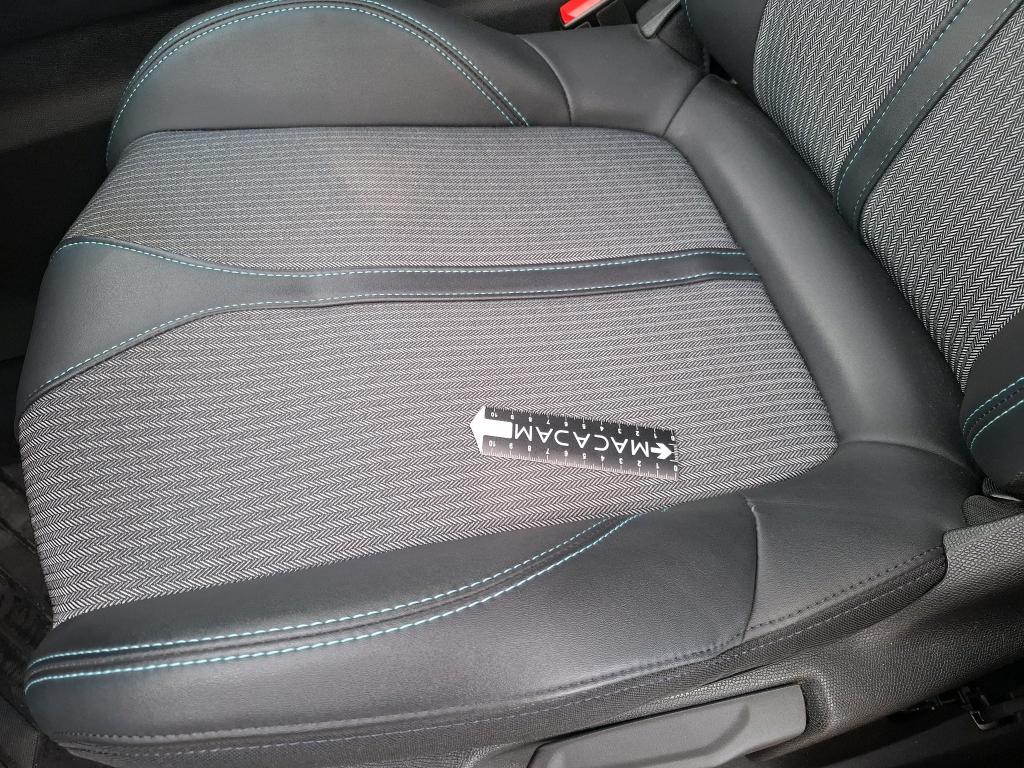 PEUGEOT PEUGEOT 3008 Hybrid 225 e-EAT8 Allure Pack 2022