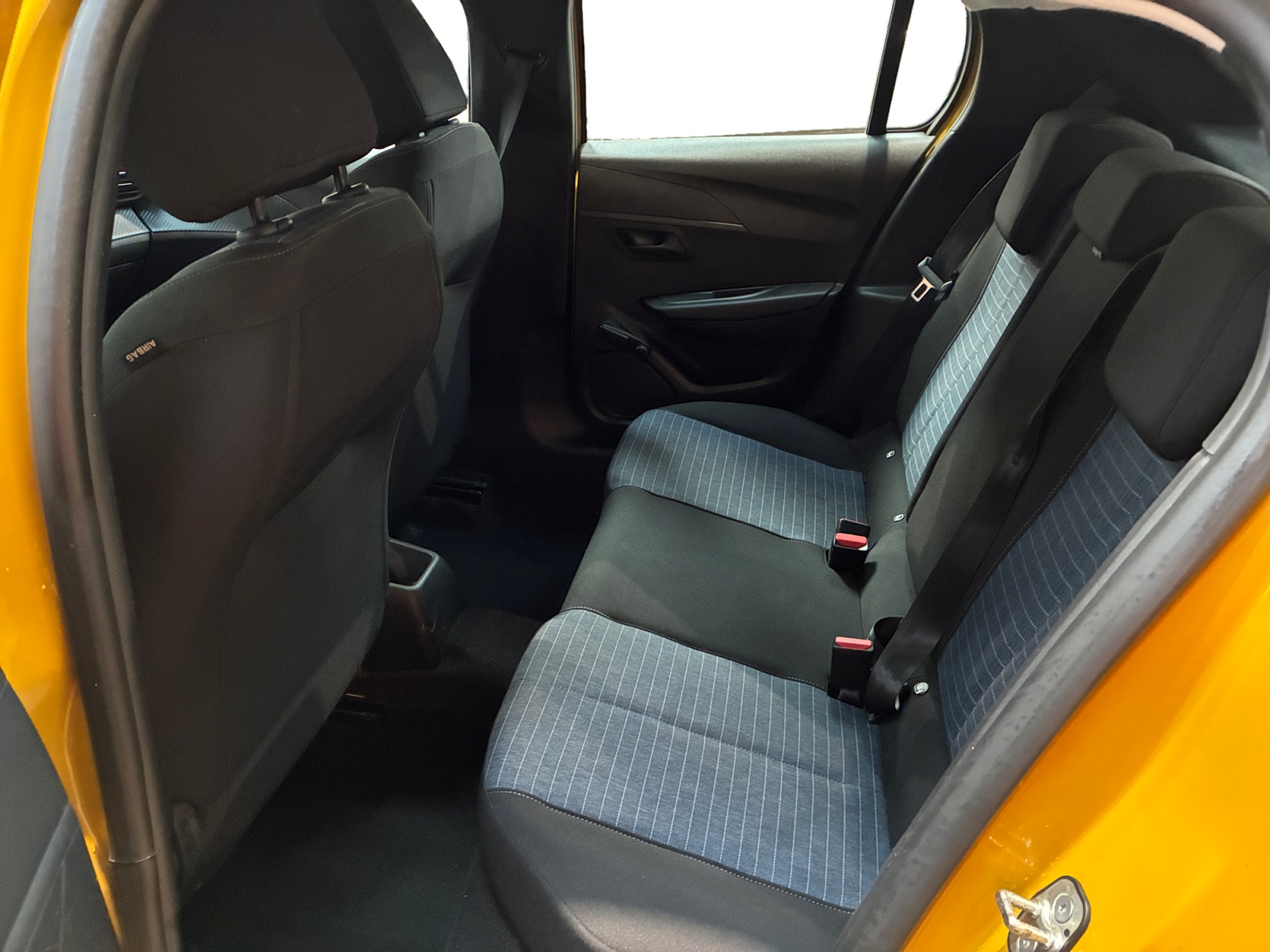 PEUGEOT 208 PureTech 75 S&S BVM5 2022