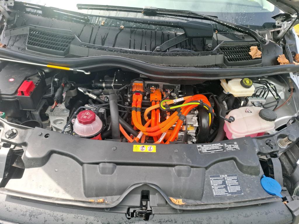 MERCEDES MERCEDES VITO FOURGON EVITO 60 KWH LONG FWD - 2024