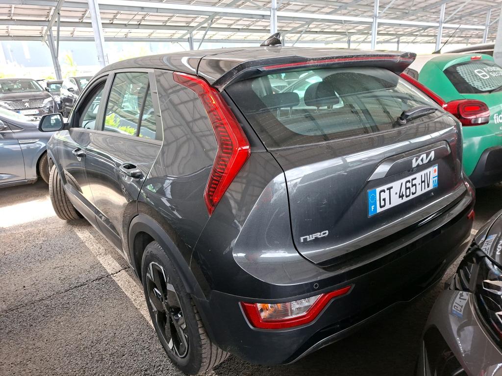 KIA  2023