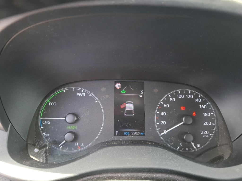 TOYOTA  2021