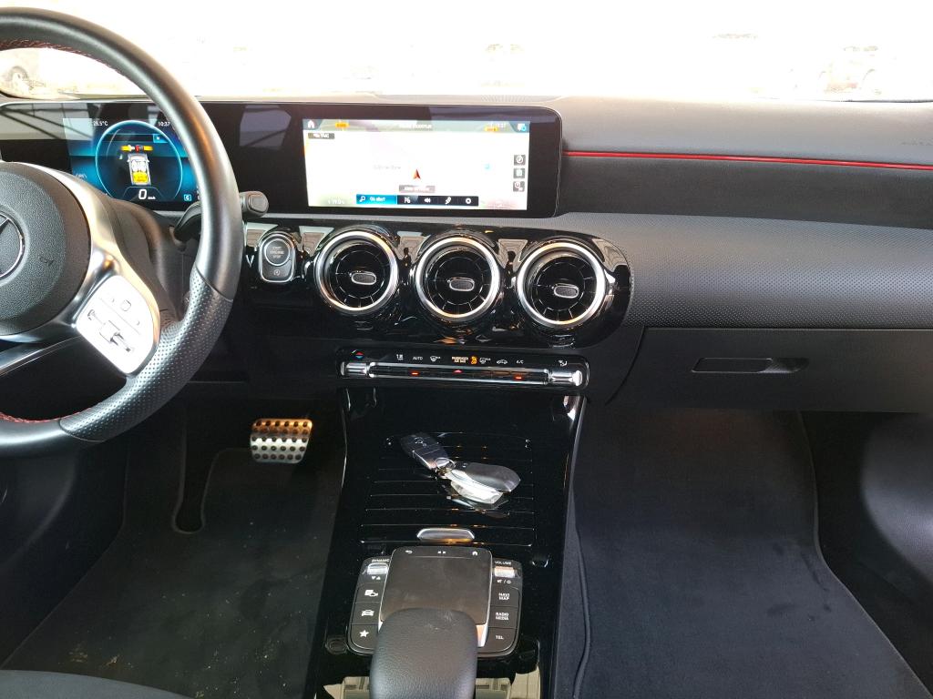 MERCEDES MERCEDES CLASSE A 180 7G-DCT AMG Line 2022