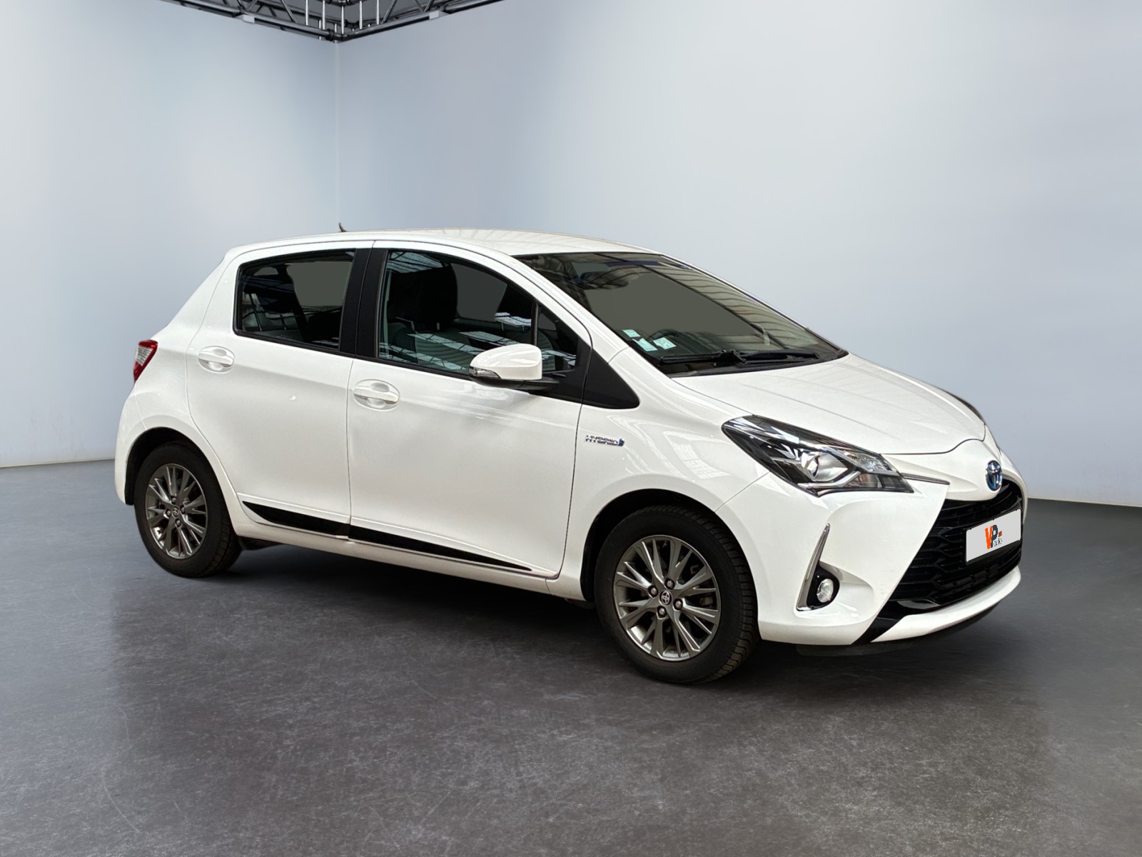 TOYOTA Yaris Hybride 100h Dynamic 2019