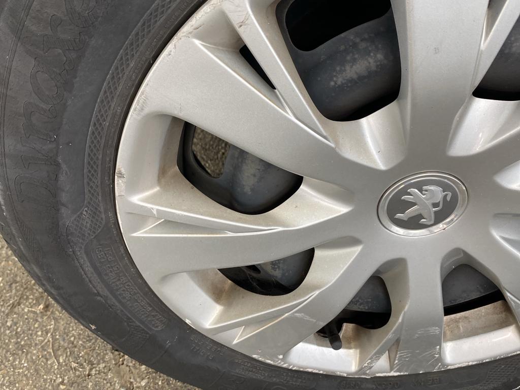 PEUGEOT 208 AFFAIRE PURETECH 82 S&S BVM5 PREMIUM PACK 2019