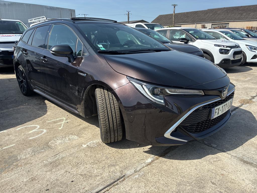 TOYOTA  2021