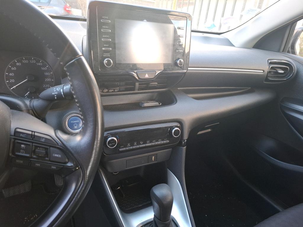 TOYOTA  2020