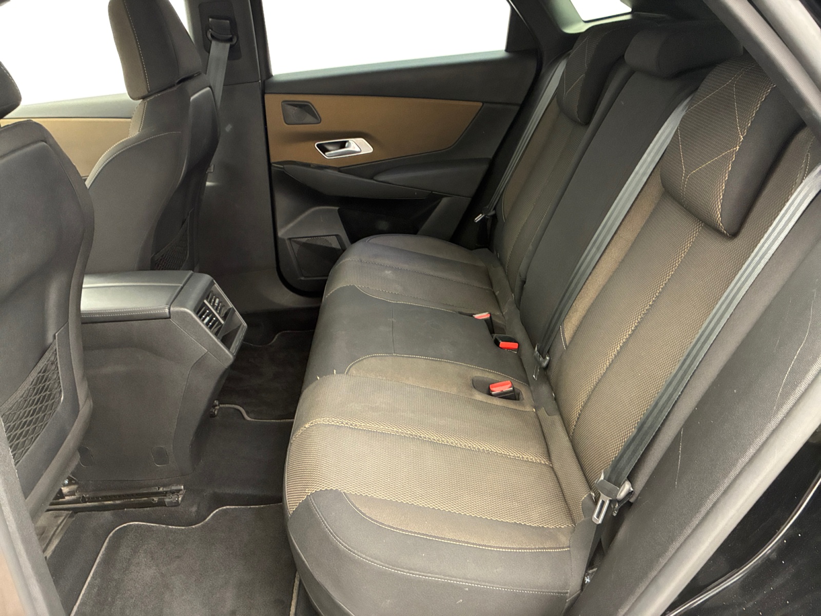 DS DS7 Crossback Hybride E-Tense 225 EAT8 Business 2022