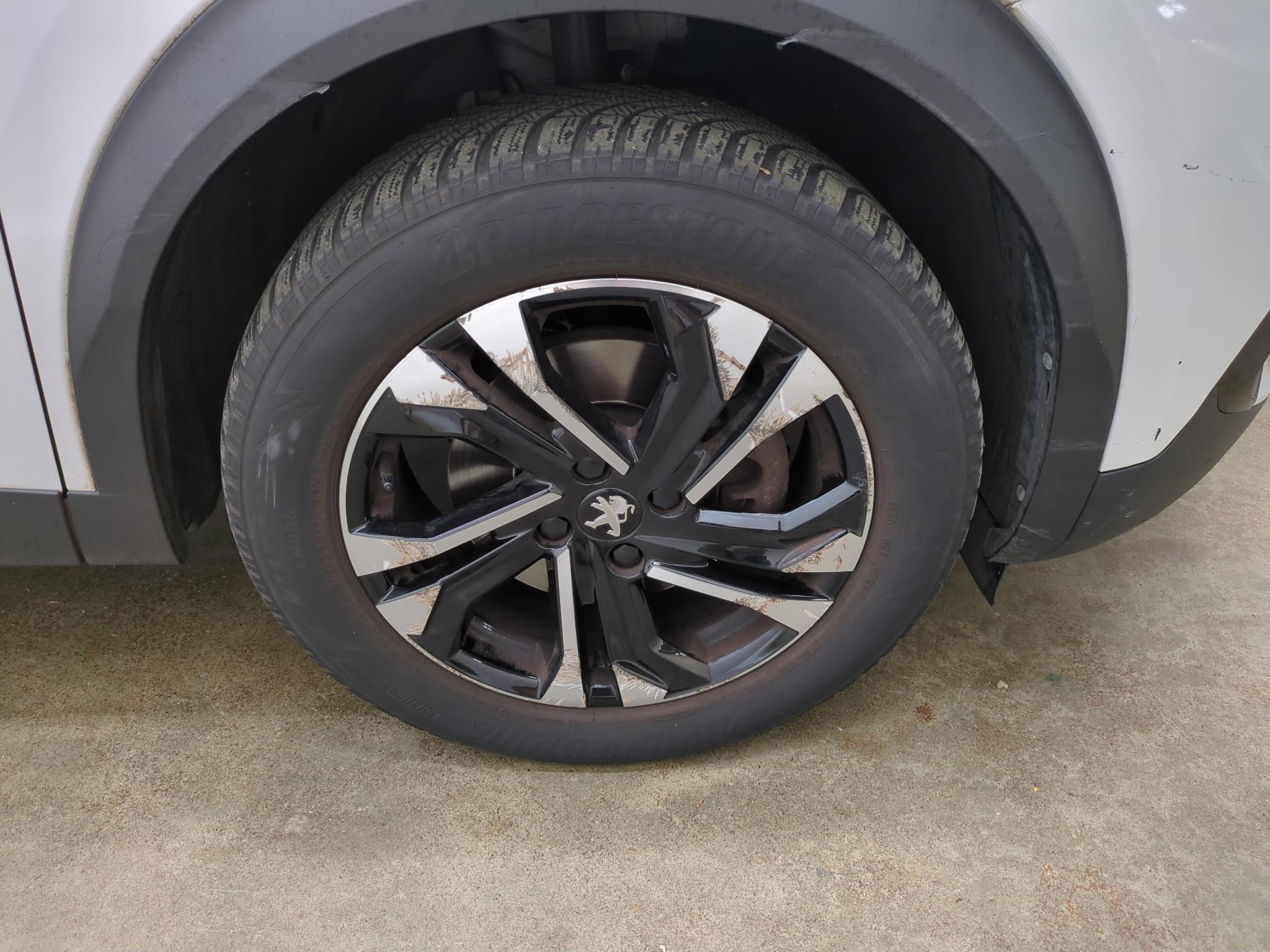 PEUGEOT 2008 BUSINESS BlueHDi 130 S&S EAT8 Allure 2021