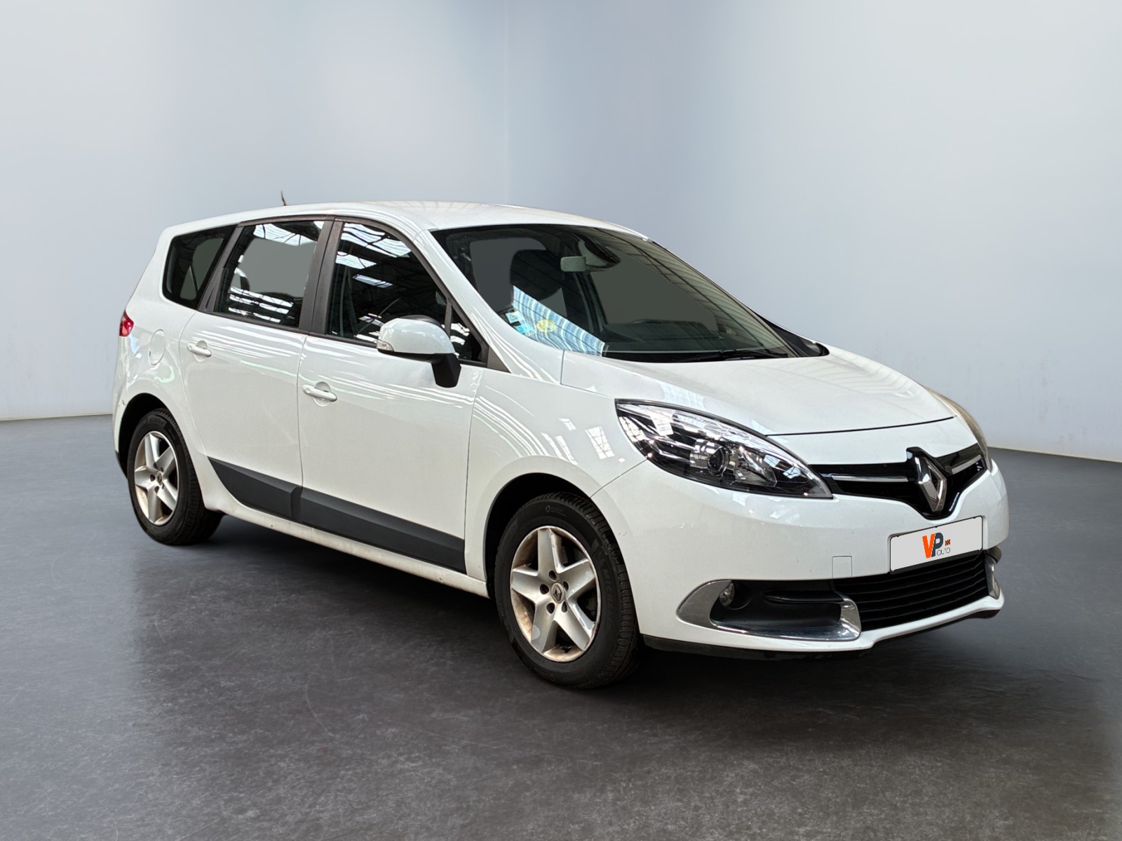 RENAULT Grand ScÃ©nic III dCi 130 FAP eco2 2012