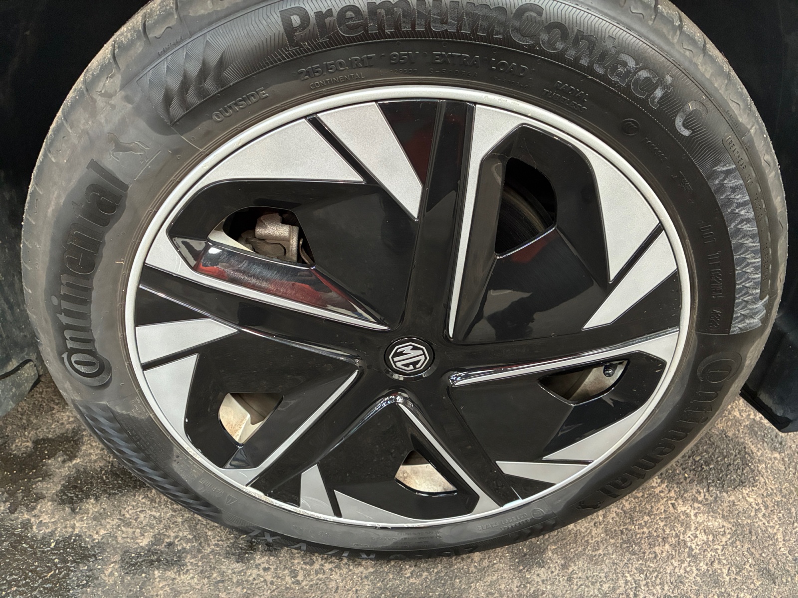 MG MG4 EV 51kWh - 125 kW 2WD 2024