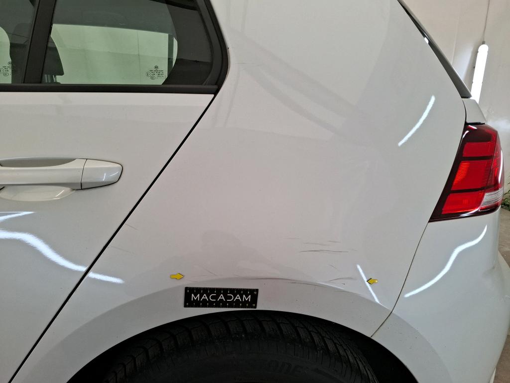 VOLKSWAGEN  2019