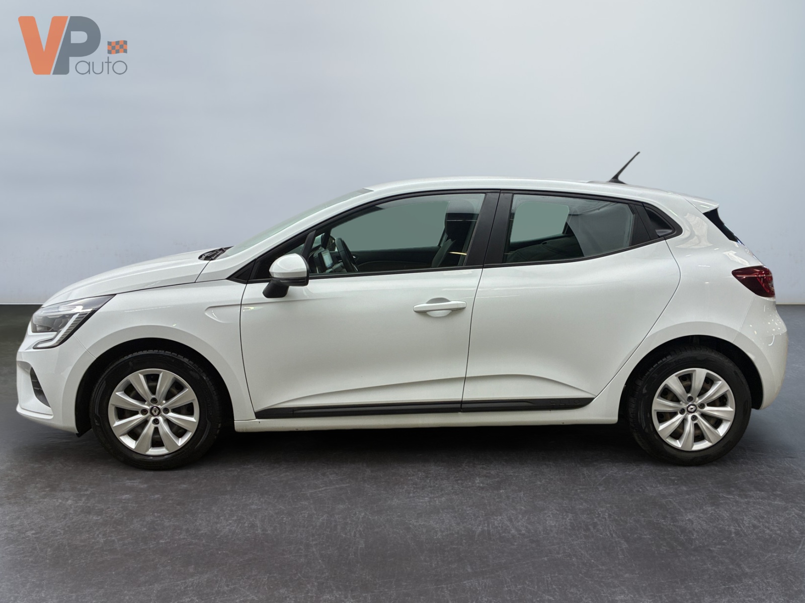 RENAULT  2020