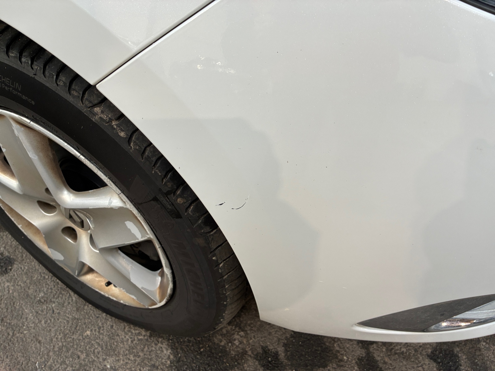 RENAULT Grand ScÃ©nic III dCi 130 FAP eco2 2012