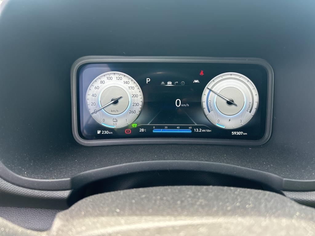 HYUNDAI  2022