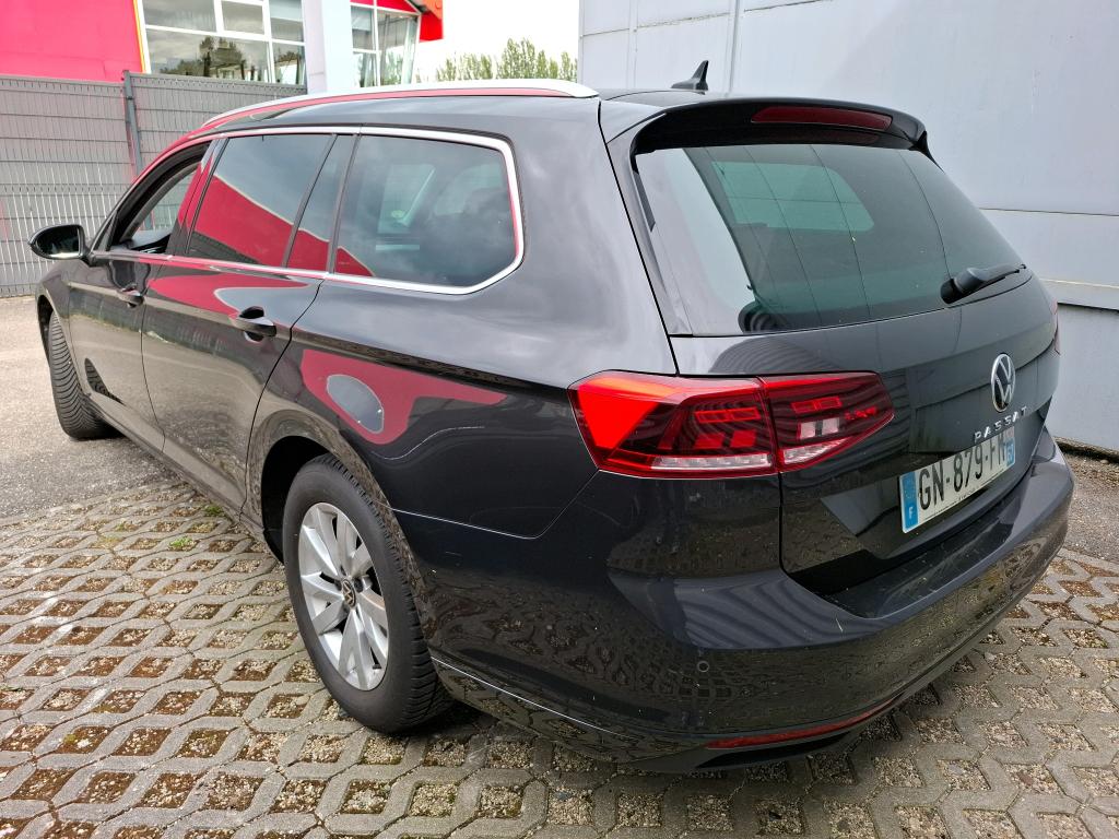 VOLKSWAGEN VOLKSWAGEN PASSAT SW 2.0 TDI EVO SCR 122 DSG7 Life Plus 2023