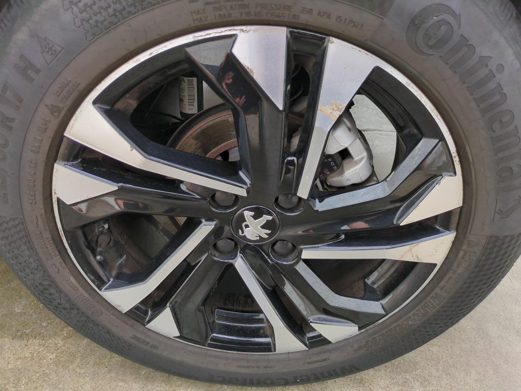 PEUGEOT 2008 BlueHDi 130 S&S EAT8 Allure Pack 2021
