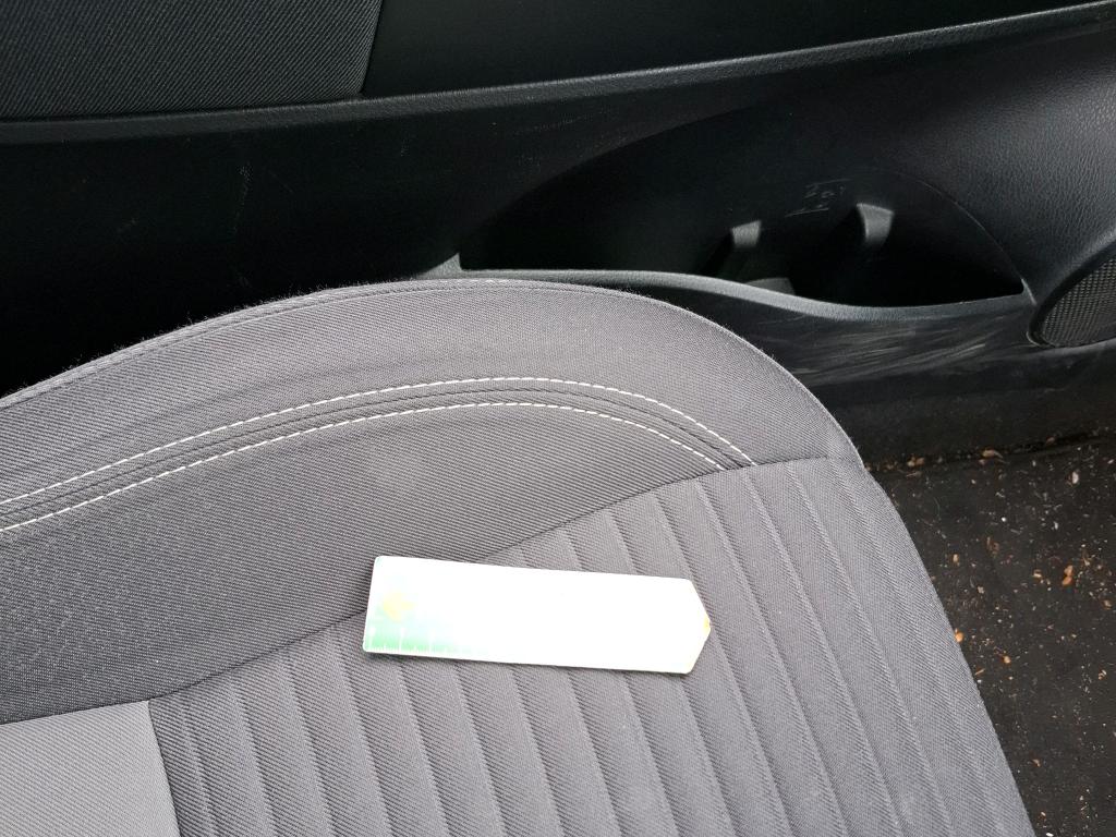 TOYOTA  2019