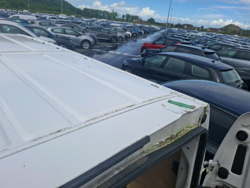 TOYOTA  2022