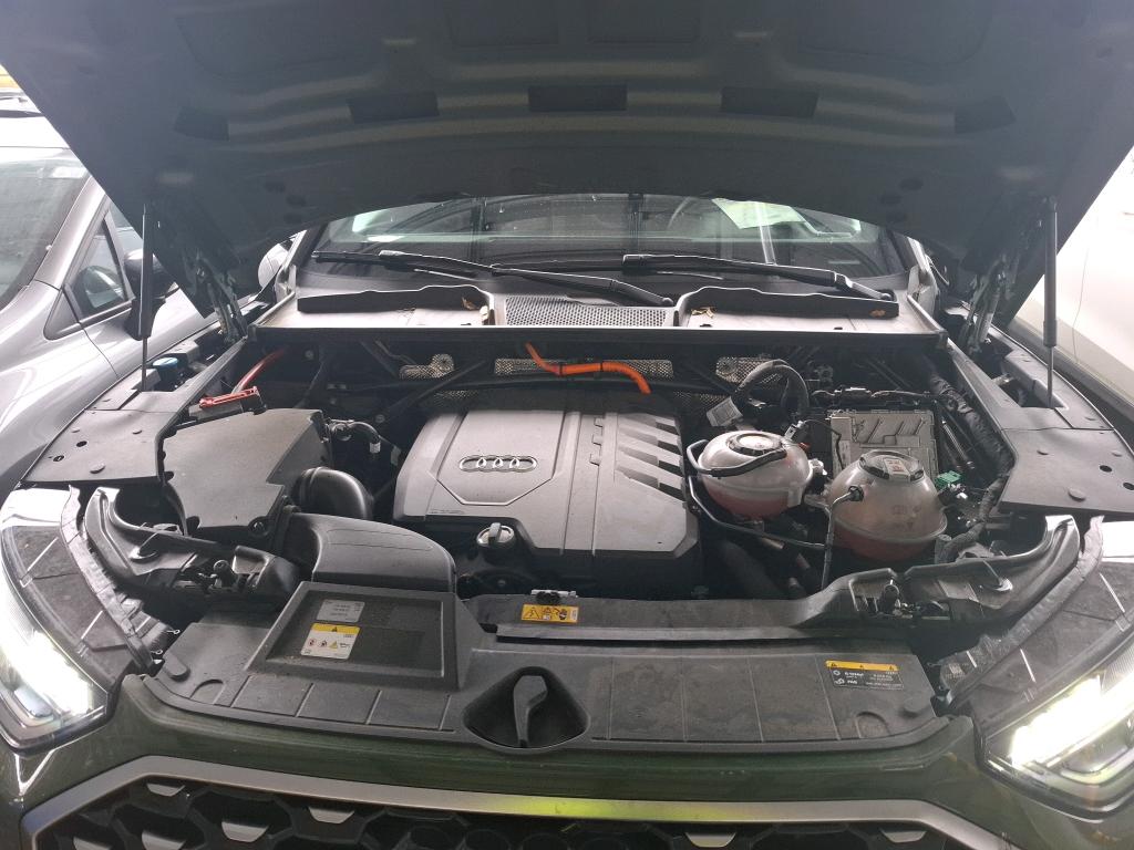 AUDI AUDI Q5 SPORTBACK 50 TFSIe 299 S tronic 7 Quattro line 2024