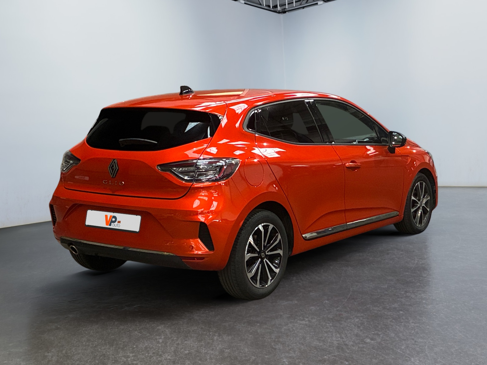 RENAULT CLIO TECHNO TCE 90 - 24 2024