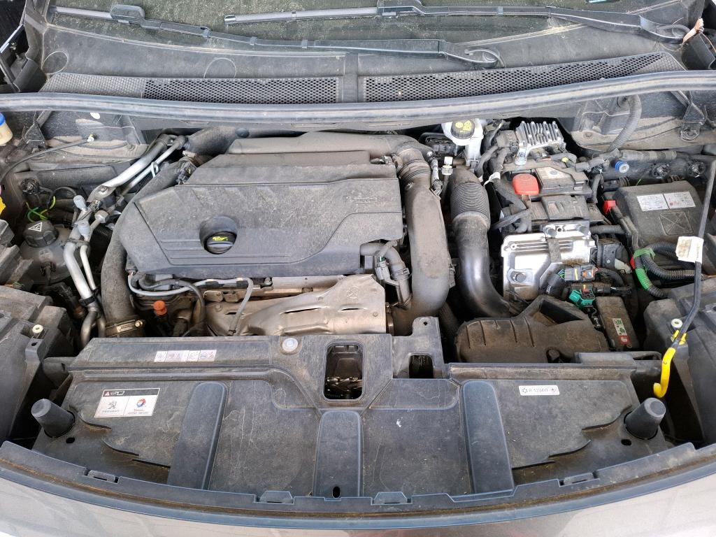 PEUGEOT PEUGEOT 3008 Hybrid 225 e-EAT8 Allure 2023