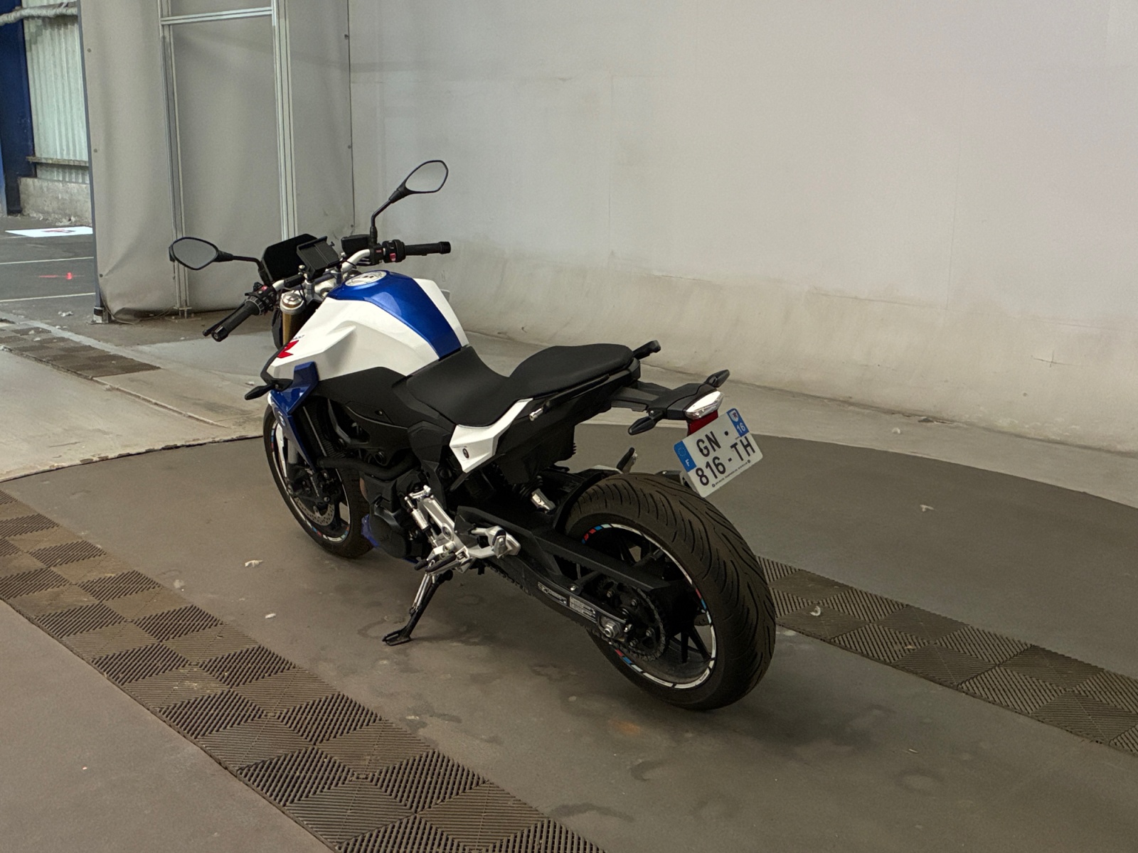 BMW F 900 R A2 2023