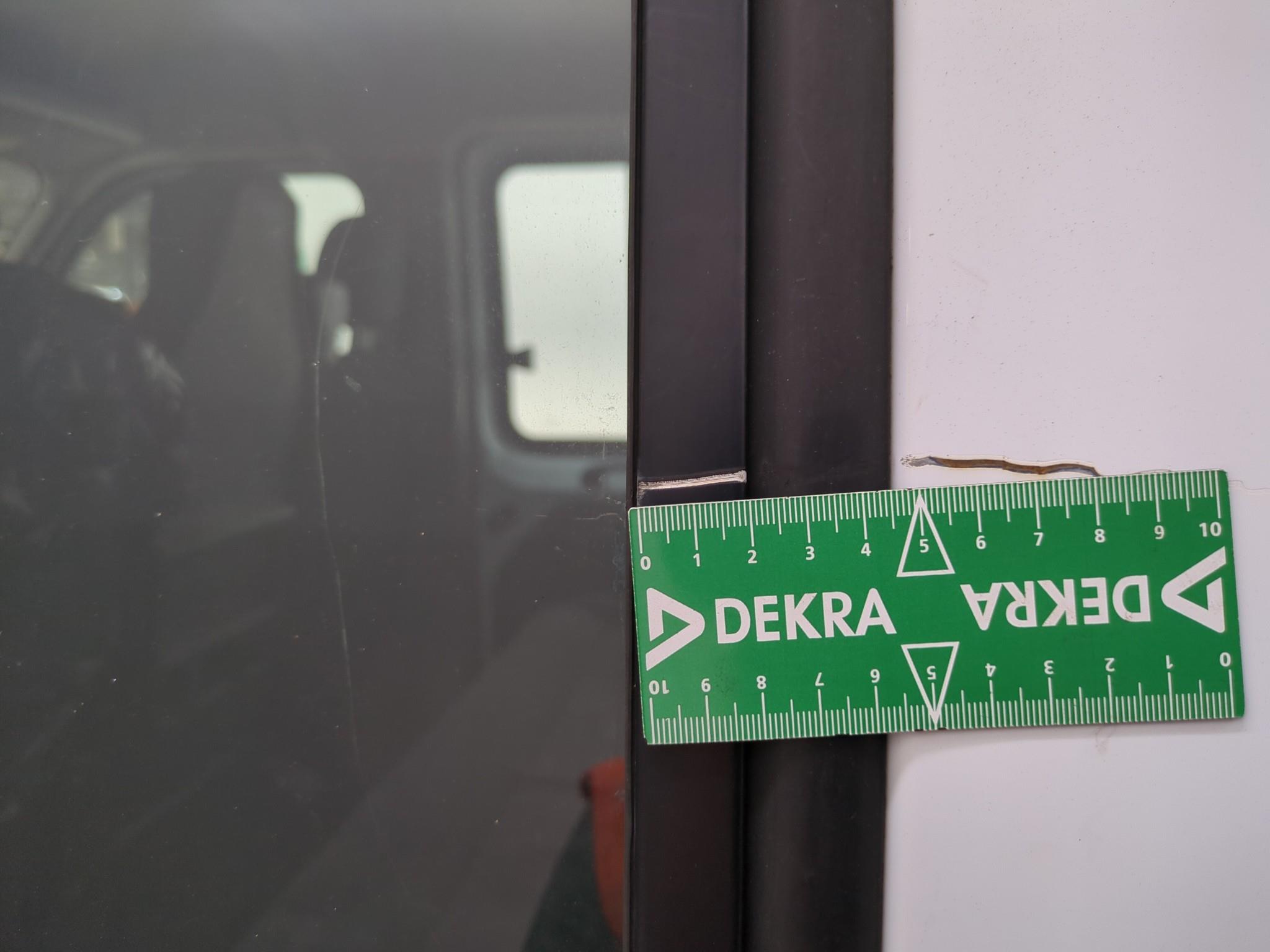 RENAULT MASTER TRANSPORTS SPECIFIQUES (07/2010-0 BD L3 3.5t dCi 130 E6 CONFORT 7 PL 2019