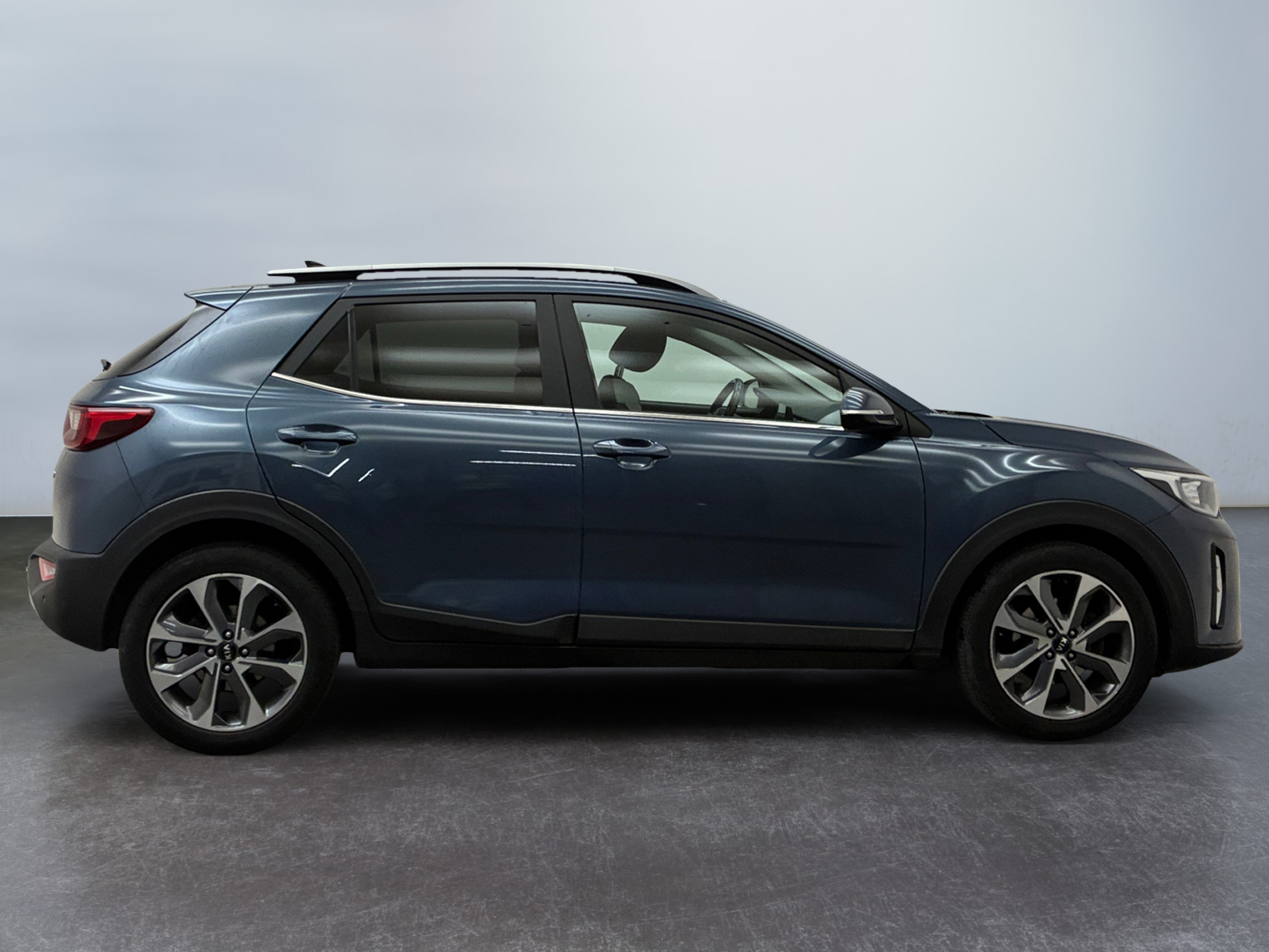 KIA STONIC 1.0 T-GDI120 LAUNCH EDI 2021