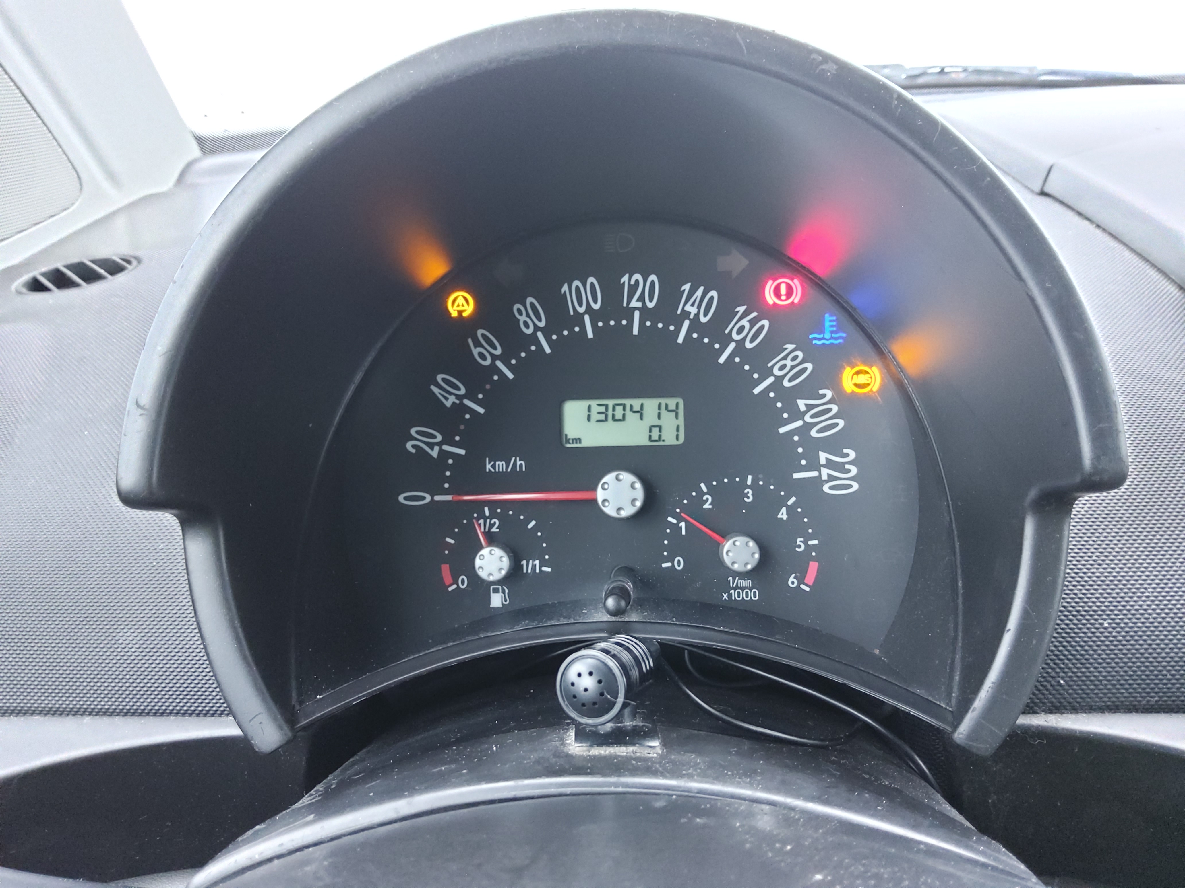 VOLKSWAGEN  2002