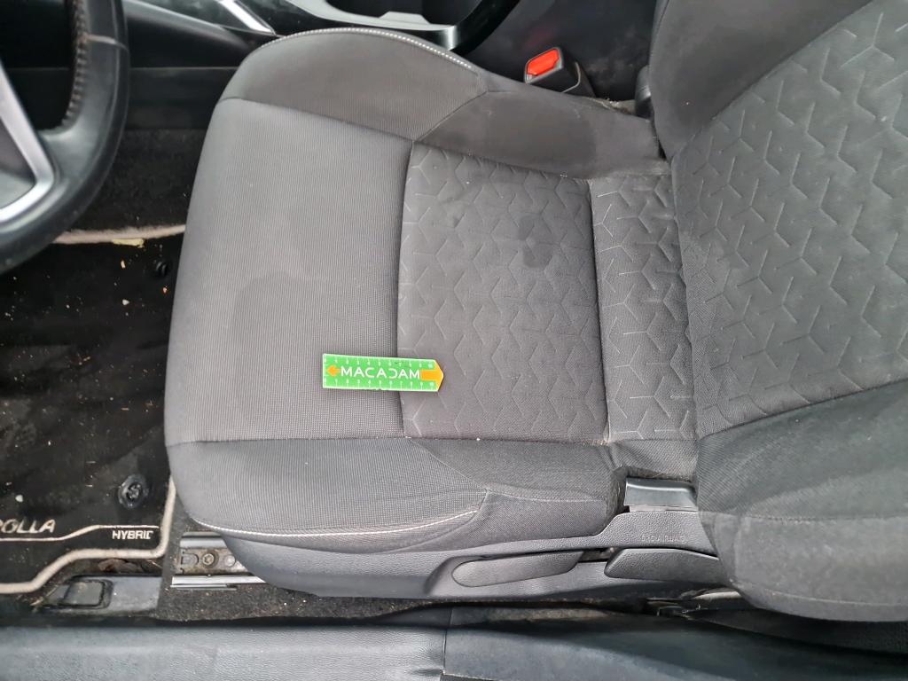 TOYOTA  2020