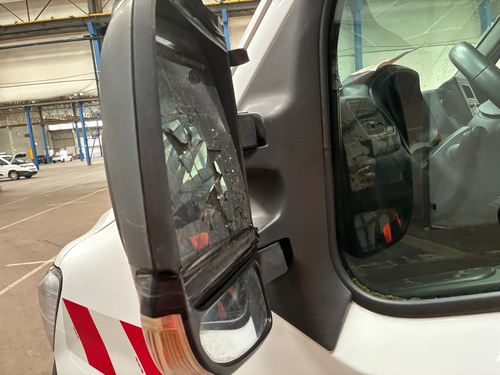 RENAULT MASTER FOURGON FGN TRAC F3500 L2H2 ENERGY DCI 145 POUR TRANSF GRAND CONFORT 2021