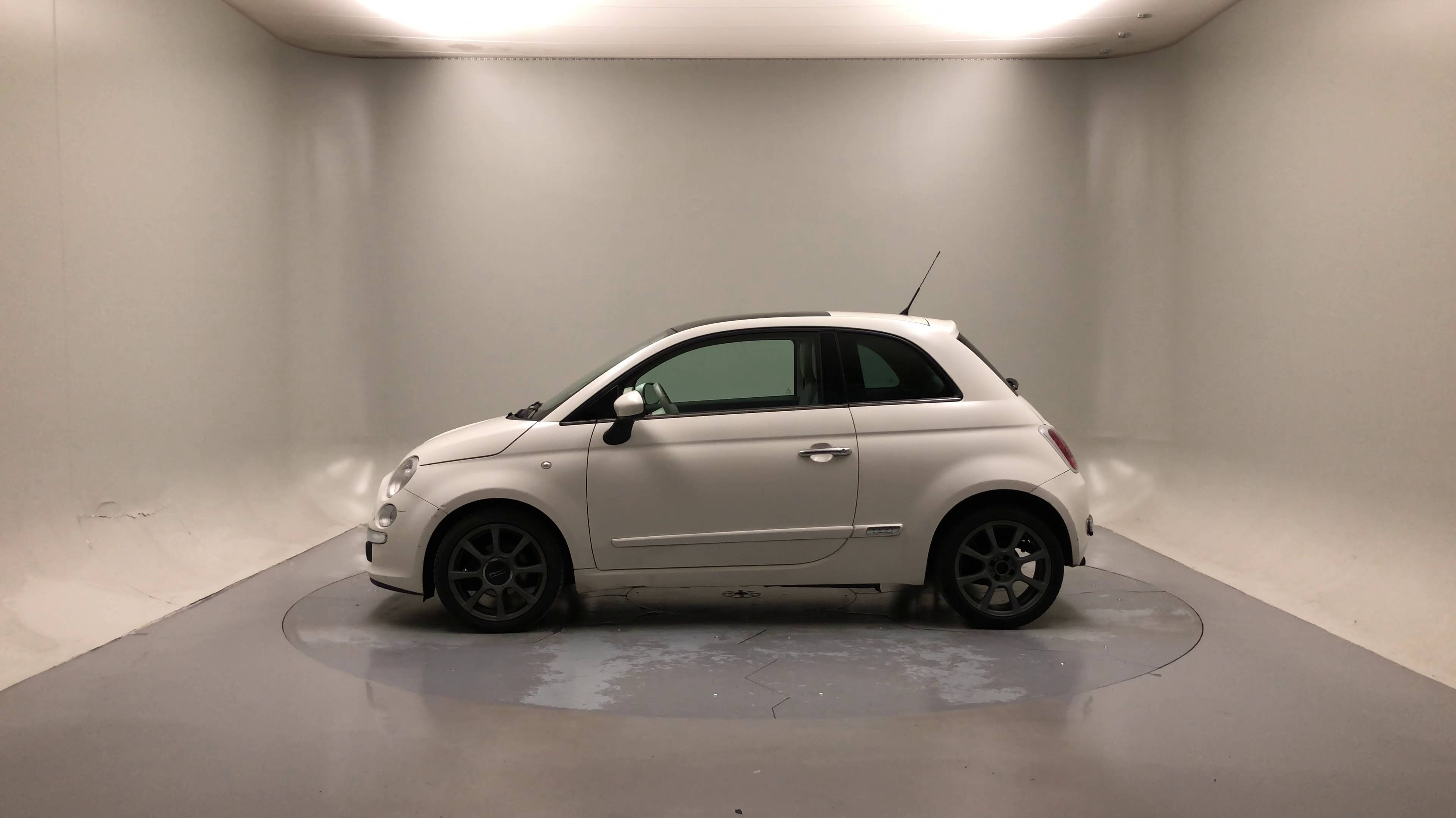 FIAT  2011
