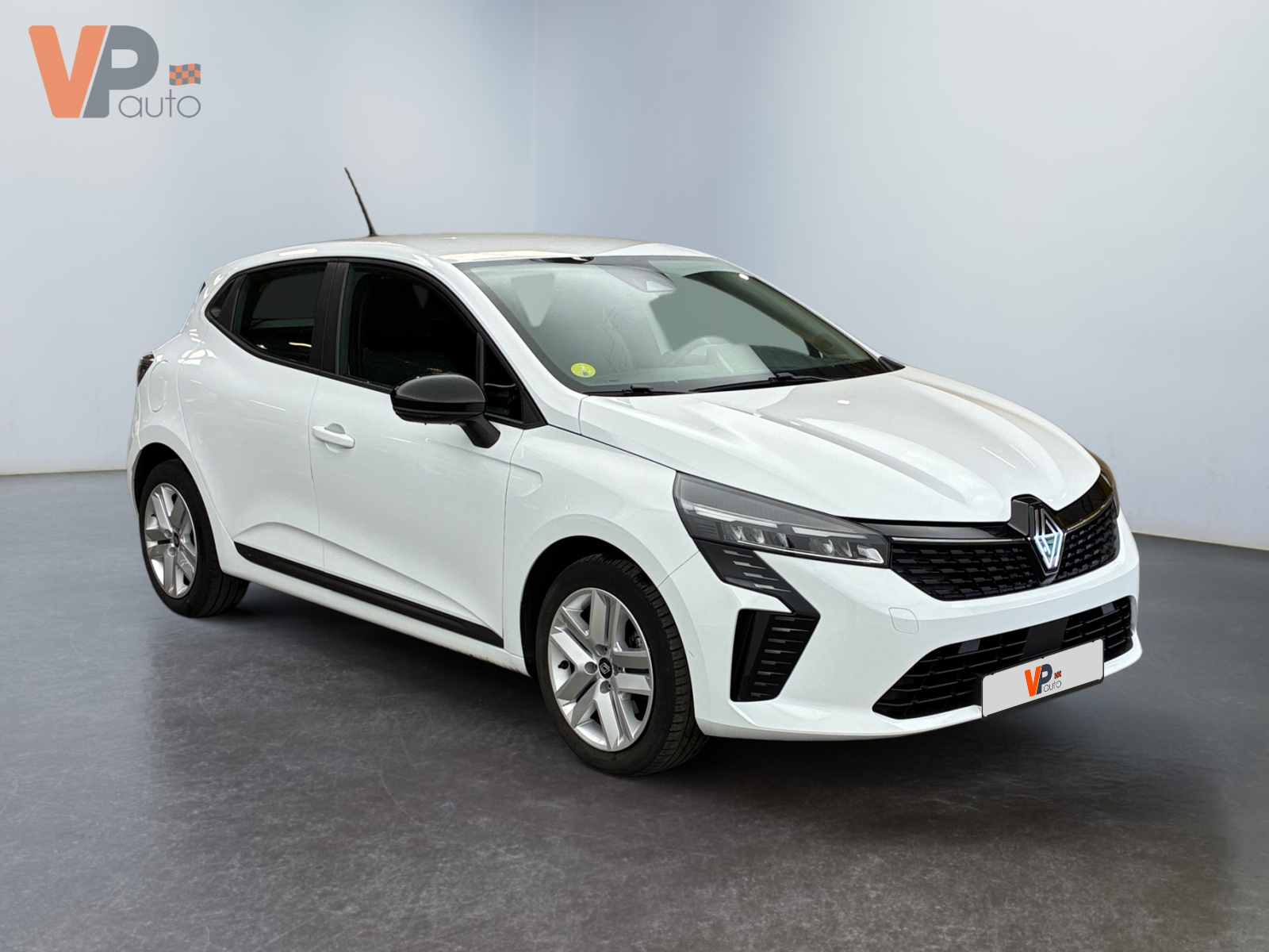 RENAULT  2024