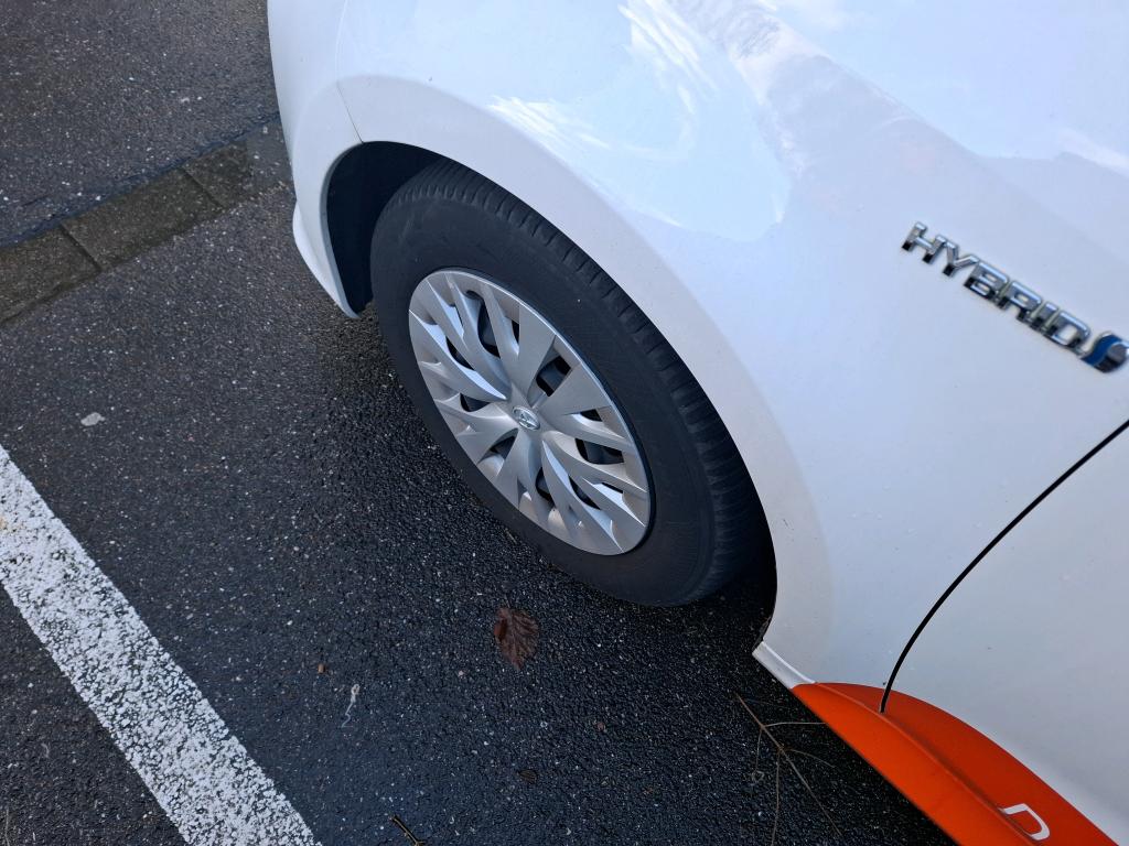 TOYOTA  2020