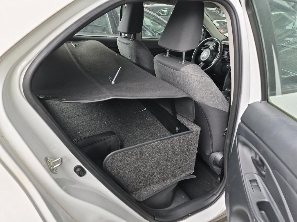 TOYOTA  2023