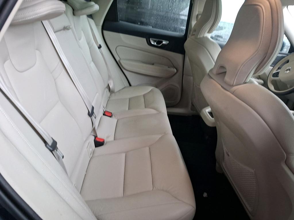 VOLVO VOLVO XC60 B4 197 ch Geartronic 8 Start 2022