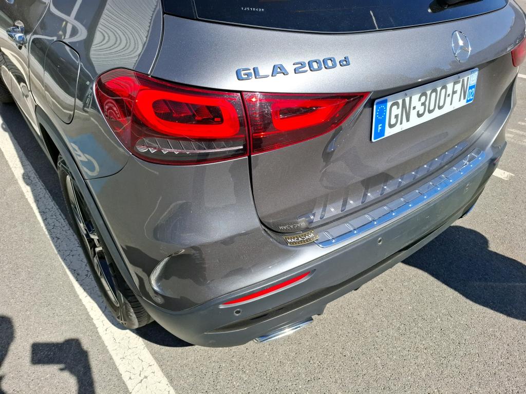 MERCEDES MERCEDES GLA II 200 d 8G-DCT AMG Line 2023
