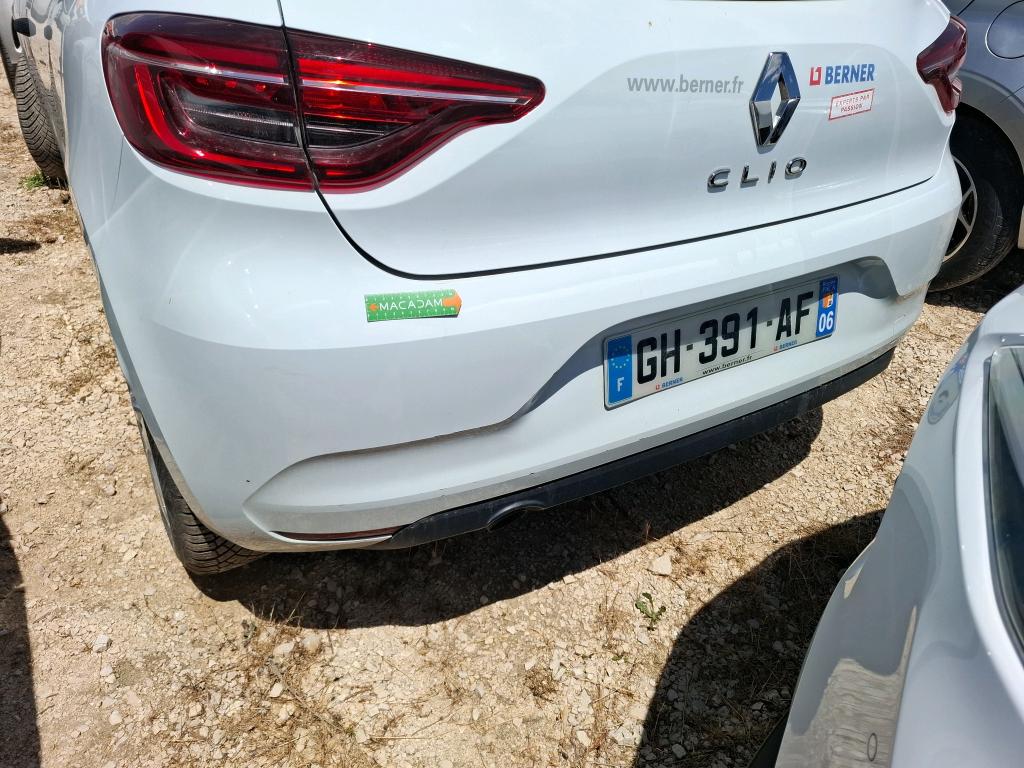 RENAULT RENAULT CLIO SOCIETE BLUE DCI 100 - 21N AIR NAV 2022