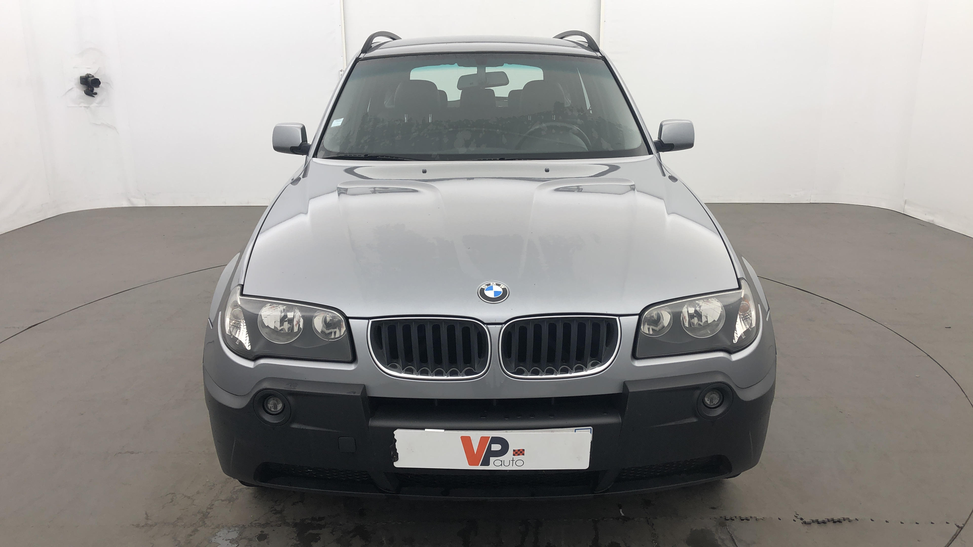 BMW  2005