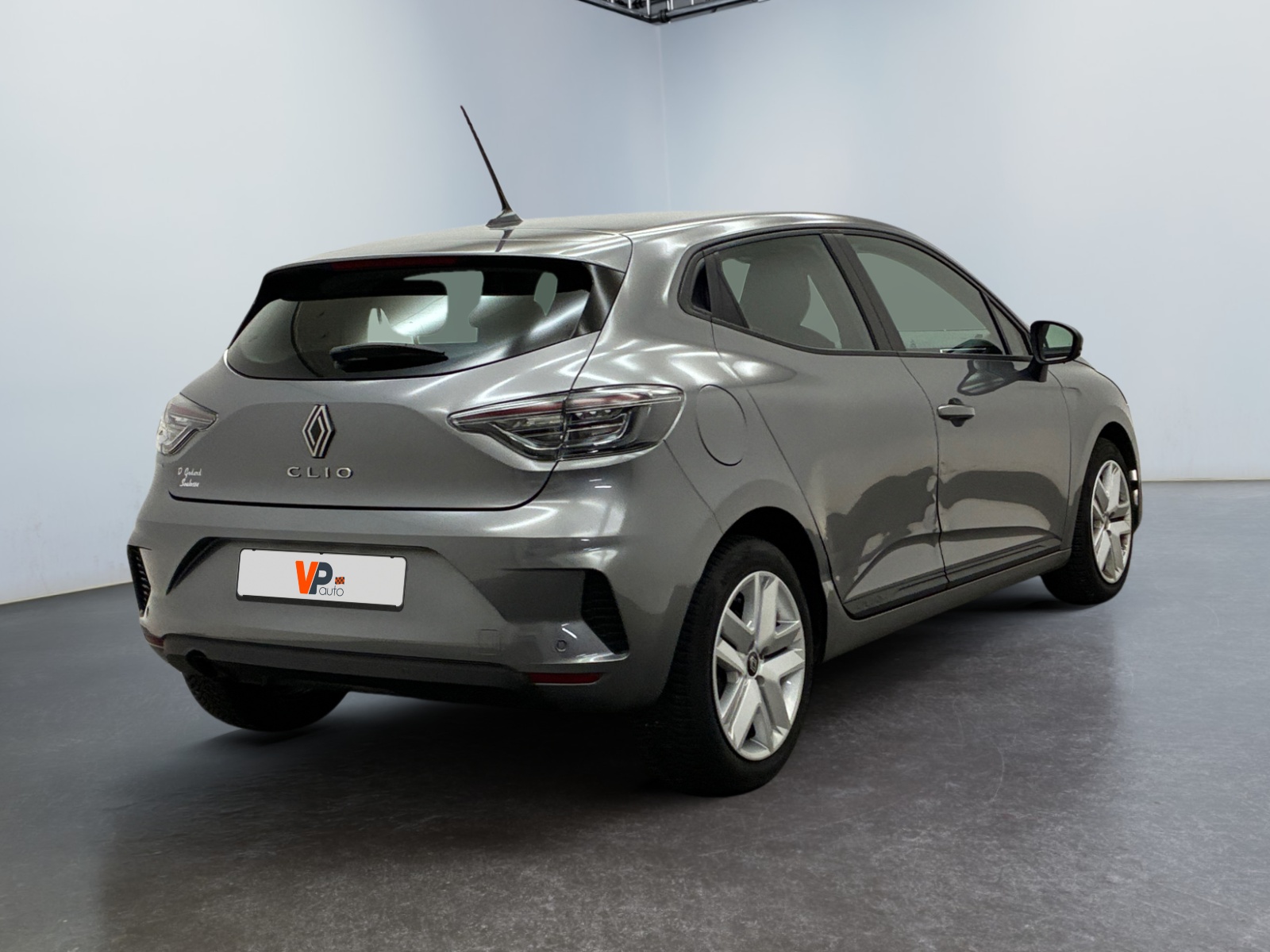 RENAULT RENAULT CLIO V dCi 100 Evolution 2024