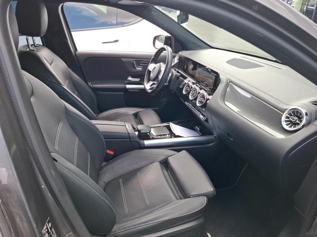 MERCEDES MERCEDES GLA II 220 d 8G-DCT 4Matic AMG Line 2023