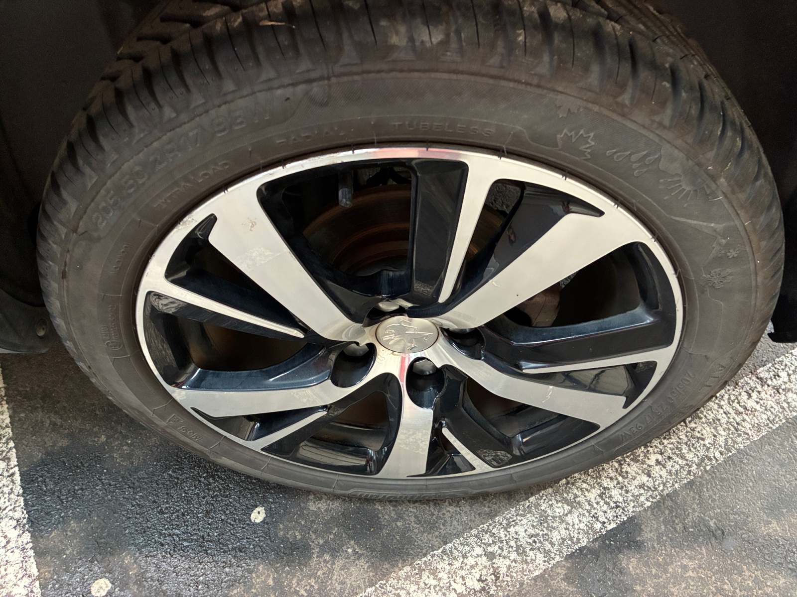 PEUGEOT 2008 BlueHDi 100ch S&S BVM5 2019