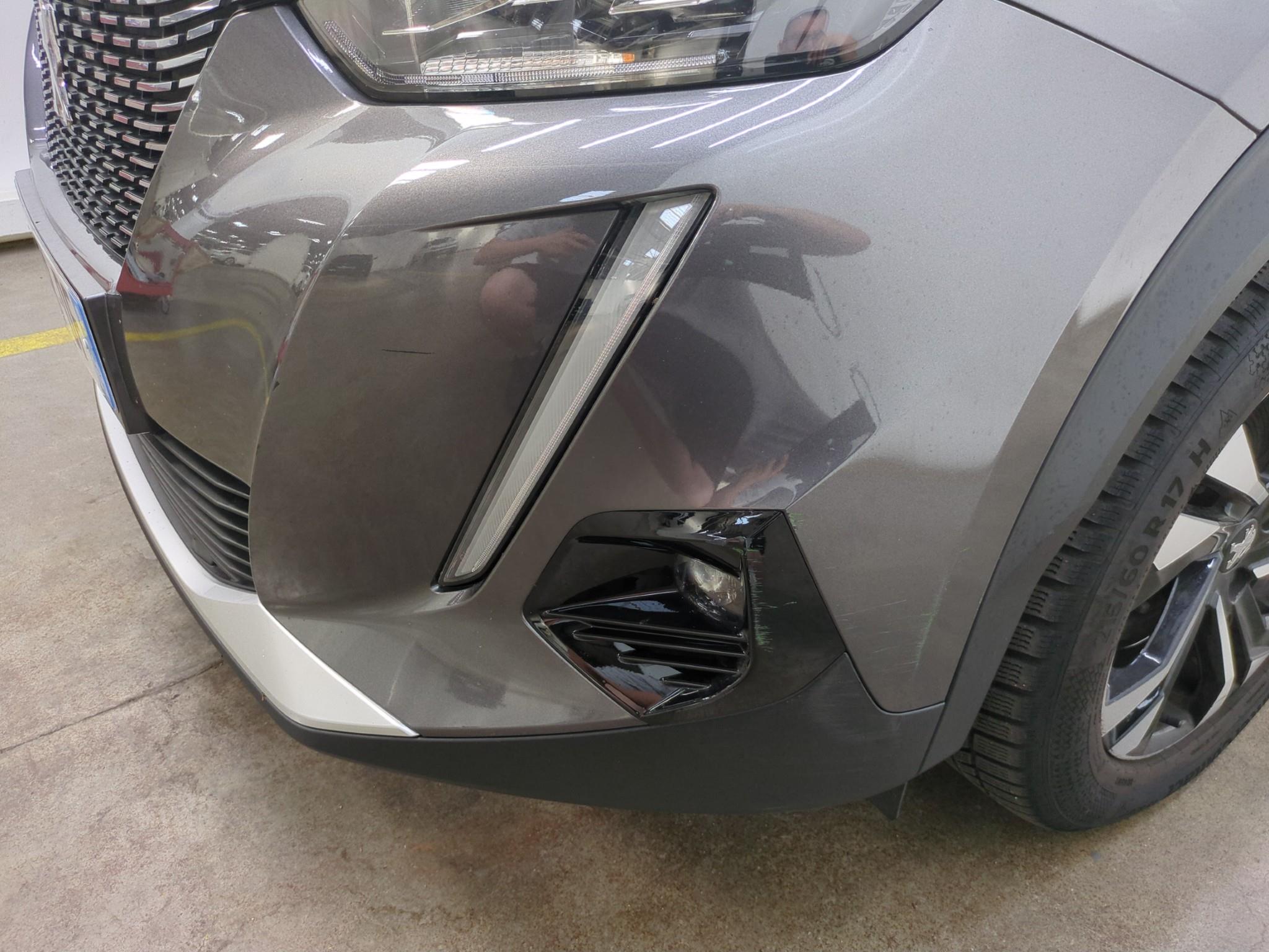 PEUGEOT 2008 BlueHDi 130 S&S EAT8 Allure Pack 2021