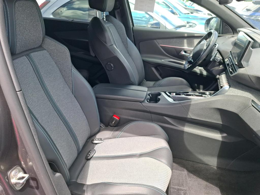 PEUGEOT PEUGEOT 5008 PureTech 130ch S&S EAT8 Allure Pack 2023