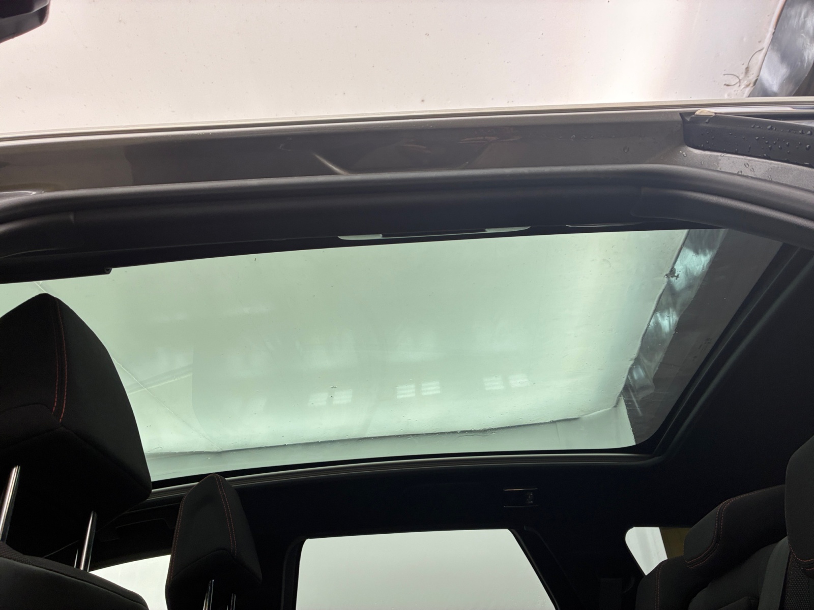 PEUGEOT  2019