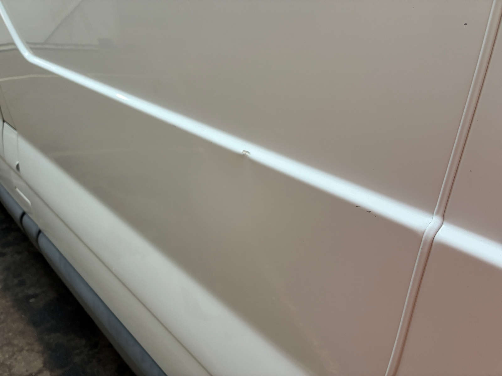 RENAULT TRAFIC FGN DCI 115 L2H1 1200 KG 2012