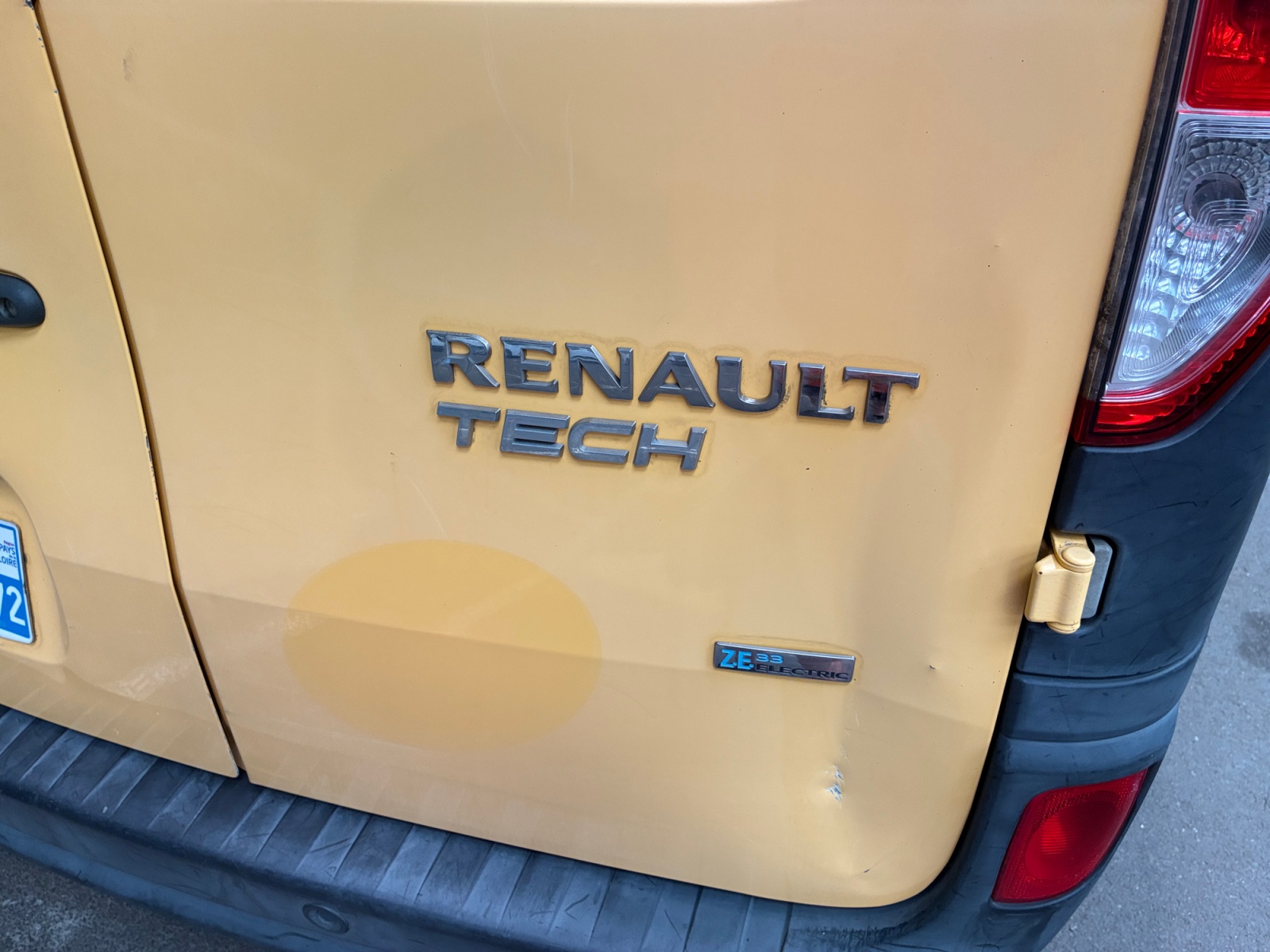 RENAULT KANGOO EXPRESS ZE KANGOO Z.E. 33 GENERIQUE 2017