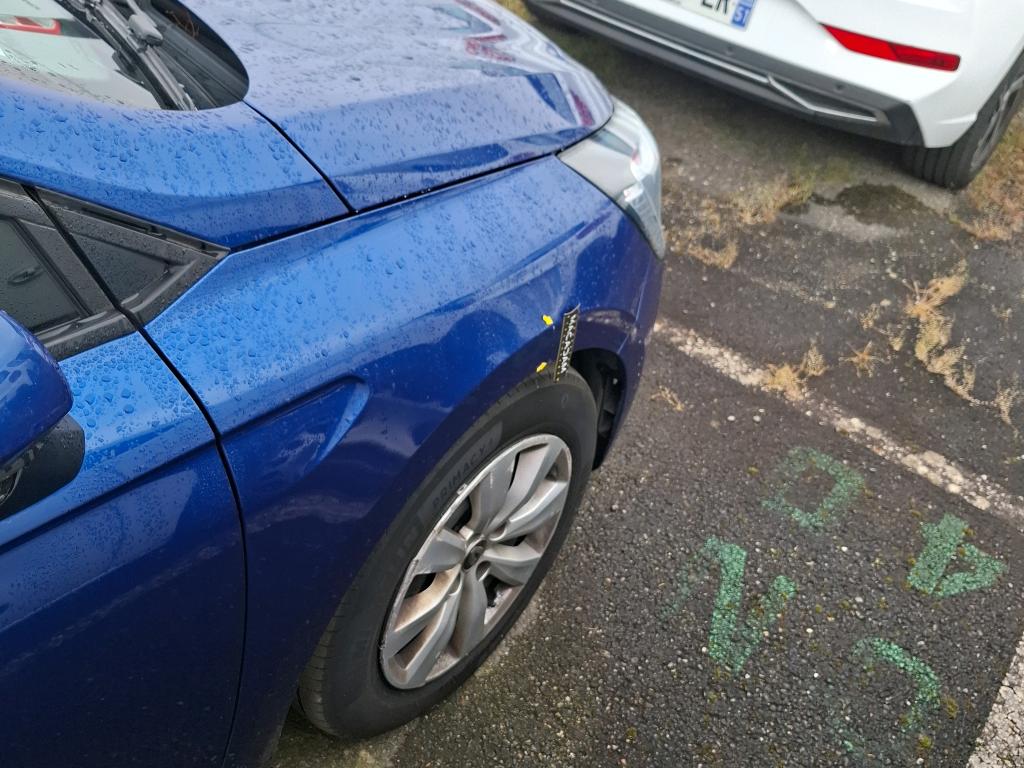 RENAULT RENAULT CLIO SOCIETE BLUE DCI 85 AIR NAV 2020