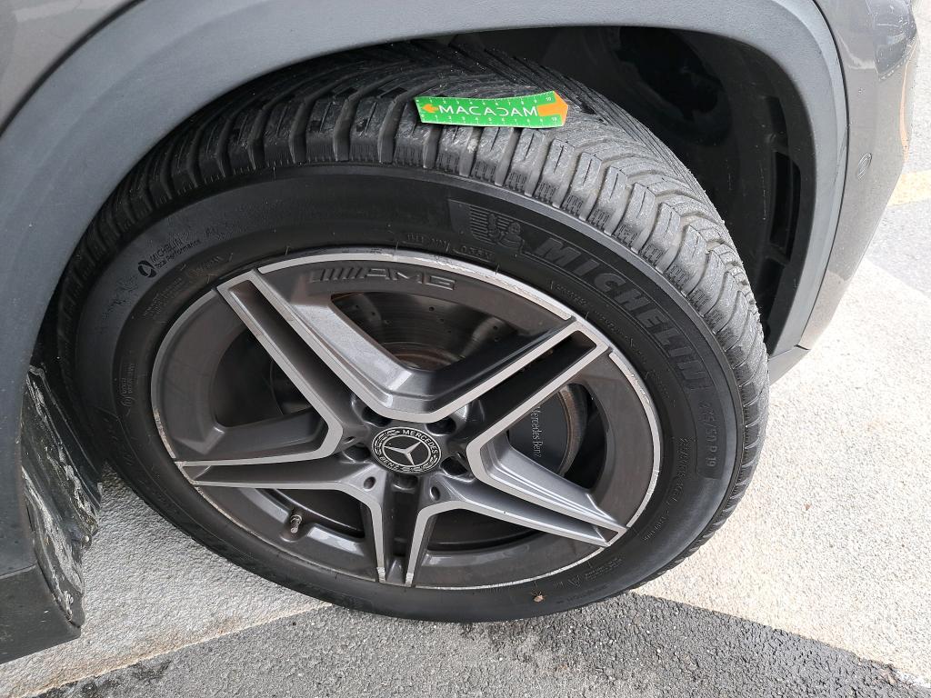 MERCEDES MERCEDES GLA II 200 d 8G-DCT AMG Line 2020