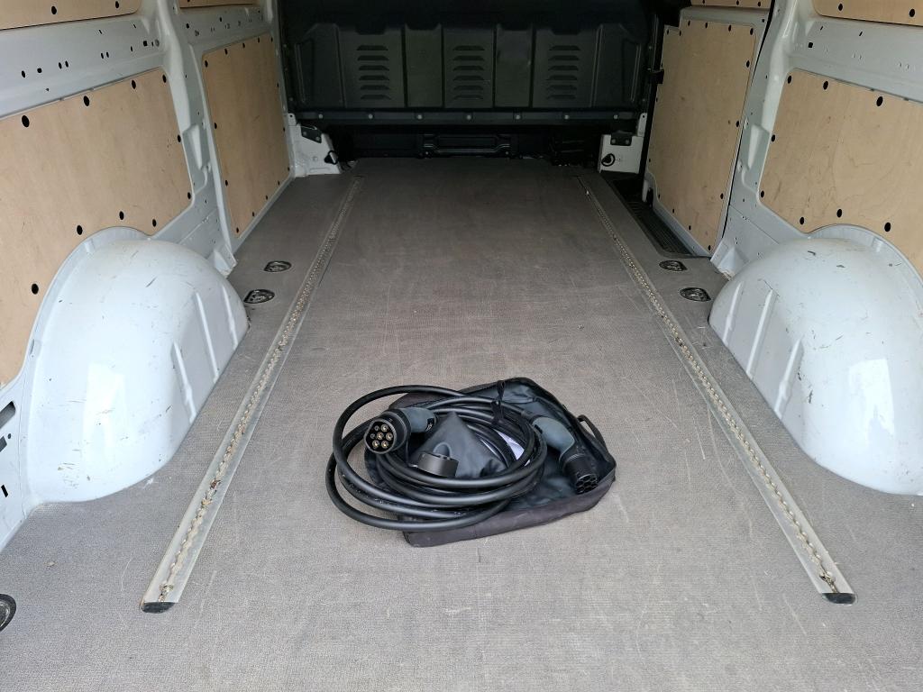 MERCEDES MERCEDES VITO FOURGON EVITO 60 KWH EXTRA LONG FWD - 2024